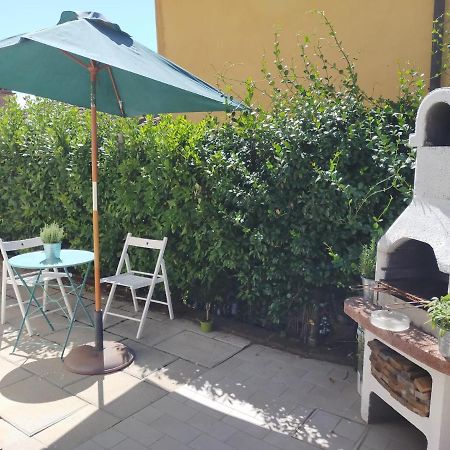 Poggio Ai Grilli Apartment Certaldo Kültér fotó
