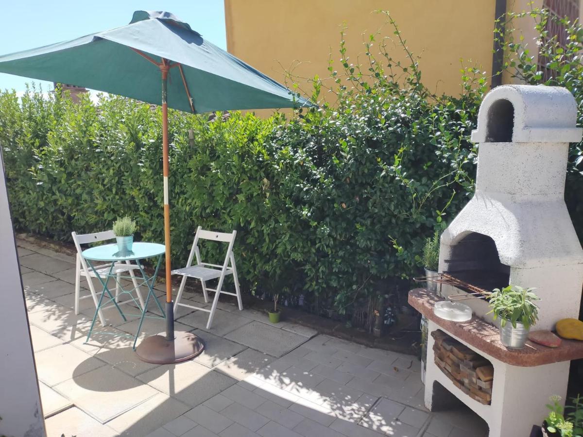 Poggio Ai Grilli Apartment Certaldo Kültér fotó